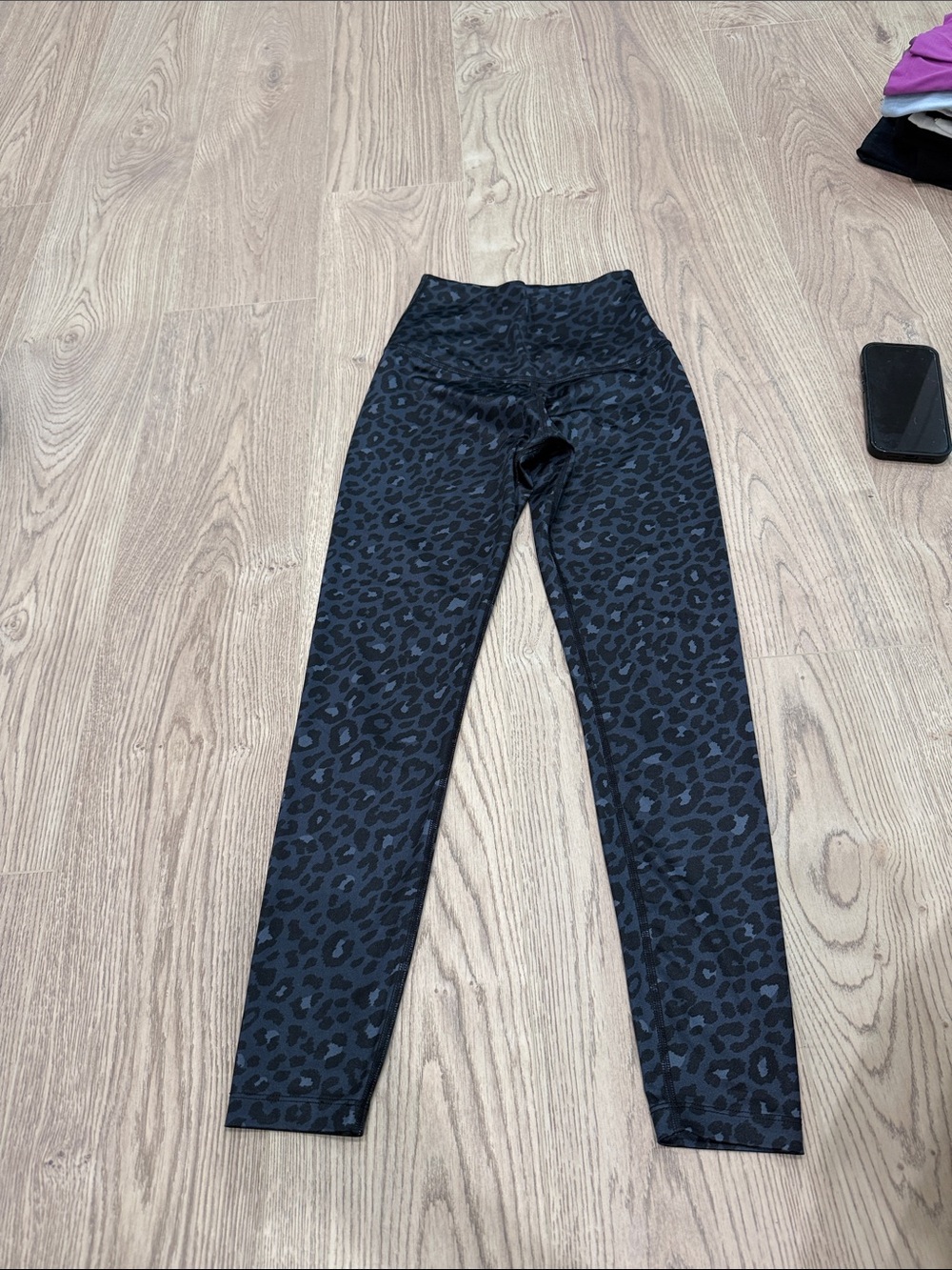 Women's High-Waist Black Leopard Print Yoga Leggings